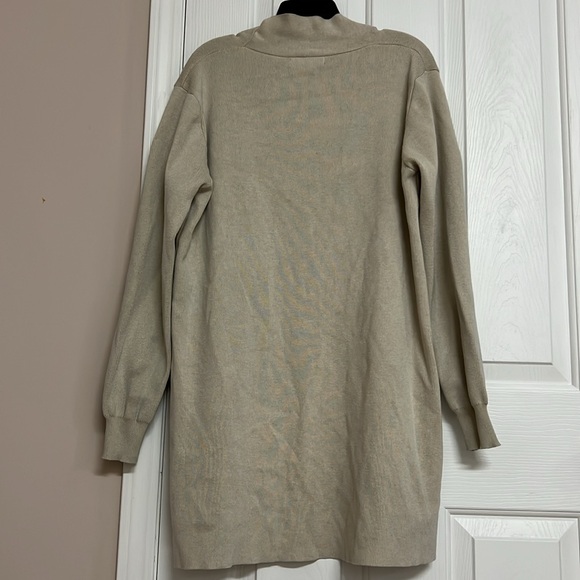 Women’s Extra Large Size beige cardigan by: Grace Karin - Picture 4 of 4